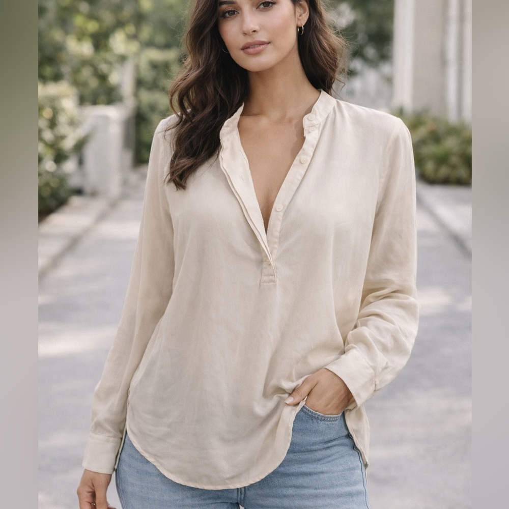 SOLD Madewell Ivory Button-Up Shirt